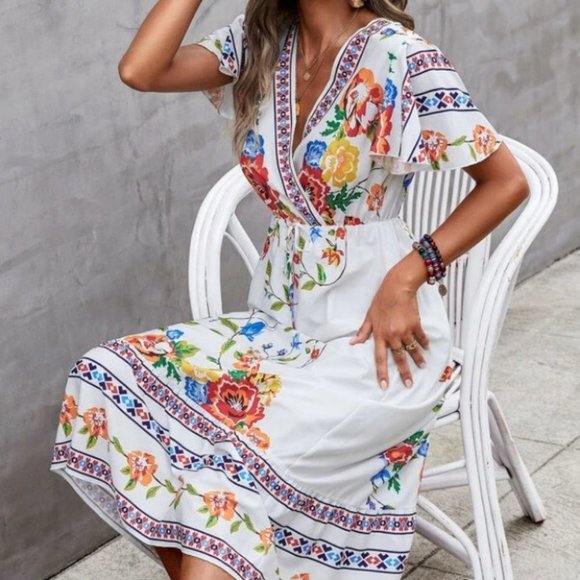 Overlap Collar Flutter Sleeves Tied Front Floral Midi Dress white - Picture 3 of 5